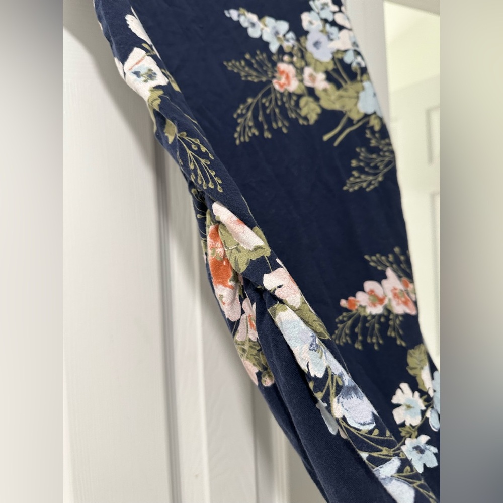 Floral Navy maternity Dress - Picture 2 of 3